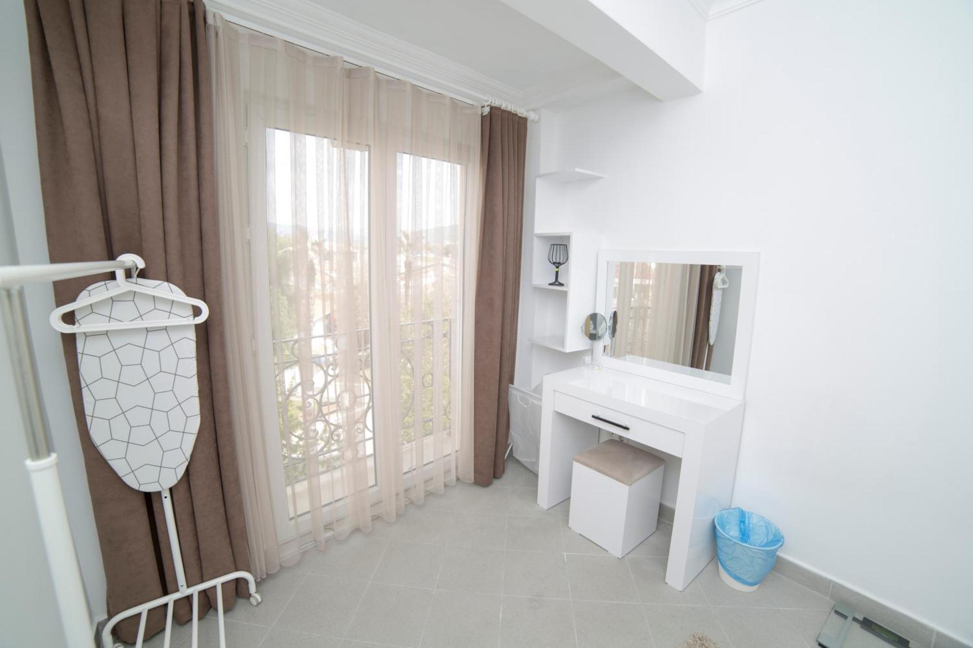 Mai Rooms By Downtown Fethiye Esterno foto
